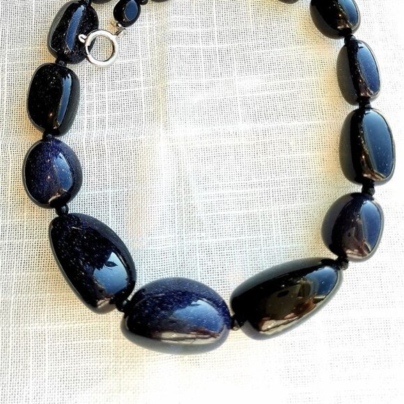 Navy blue Goldstone chunky statement necklace - Picture 3 of 4